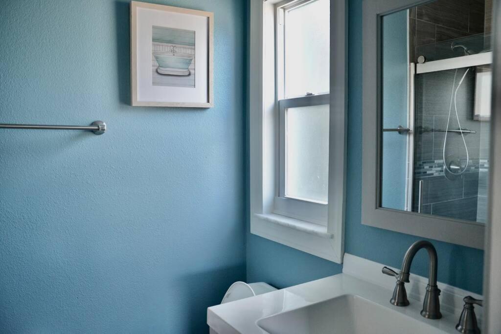 Tropical Retreat Near Beaches, Cruise Terminals Merritt Island Bagian luar foto