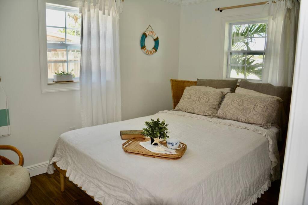Tropical Retreat Near Beaches, Cruise Terminals Merritt Island Bagian luar foto
