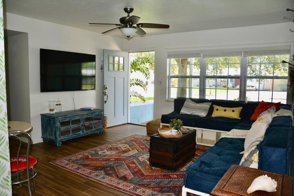 Tropical Retreat Near Beaches, Cruise Terminals Merritt Island Bagian luar foto